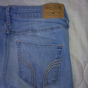 ✨FINAL SALE - Hollister skinny jeans✨